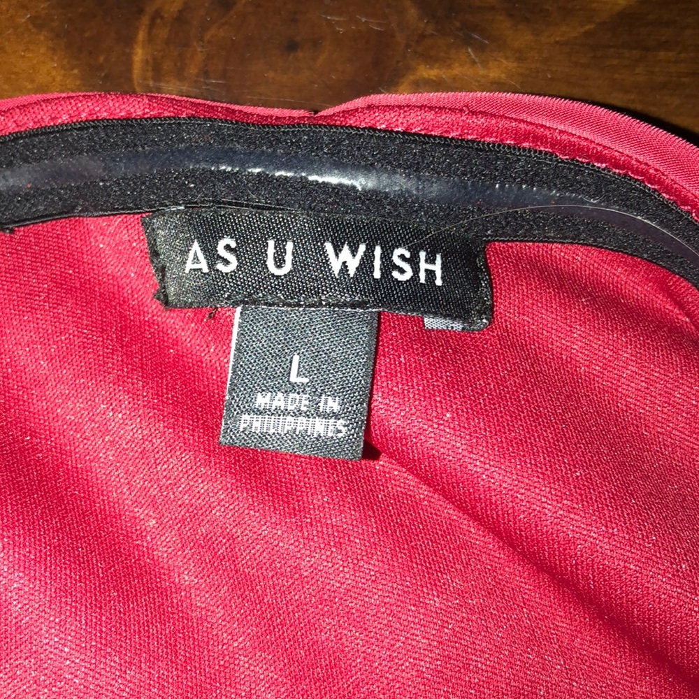 Dress - Picture 3 of 3